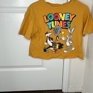 Mustard yellow cropped graphic tee